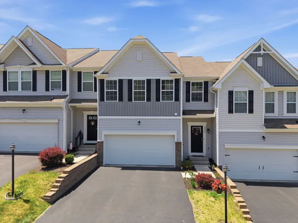 2505 Canterbury Dr, Imperial, PA 15126