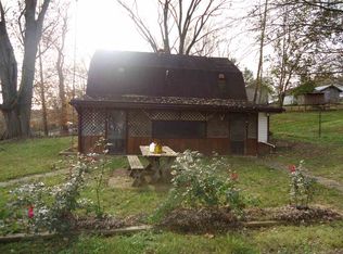 109 East St, Williams, IN 47470