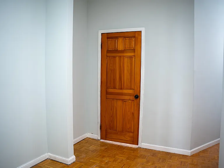 543 W Side Ave #2 — Photo 13