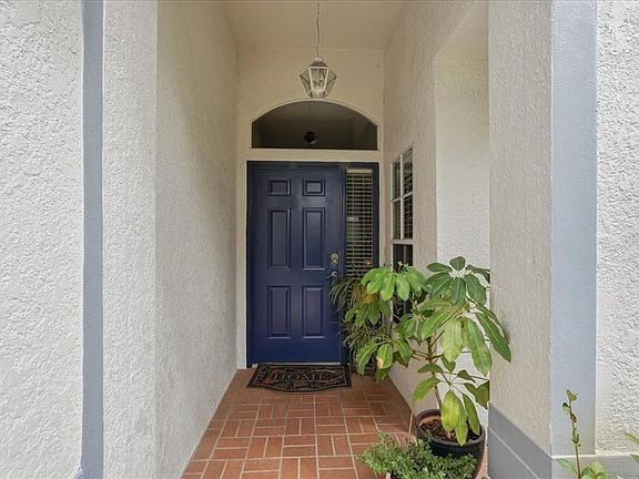 4th image of 19029 CALLAWAY COURT