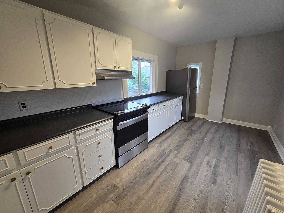 1st image of 1047 Main St E #1