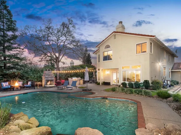 111 Burrill Dr, Folsom, CA 95630