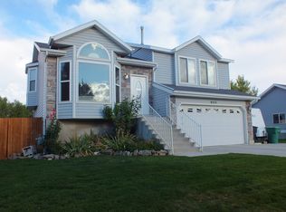 8513 S Huckleberry Cir, West Jordan, UT 84088