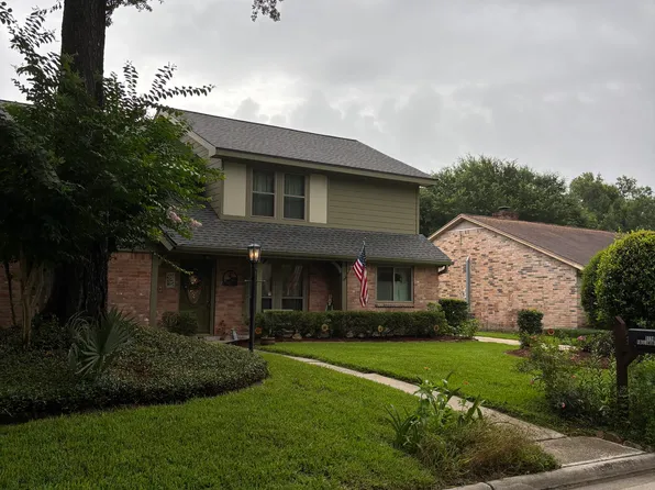 3114 Falling Brook Dr, Kingwood, TX 77345