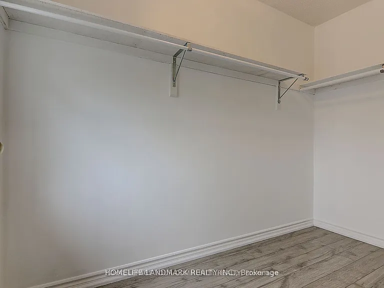 48 Kaitlin Dr — Photo 4
