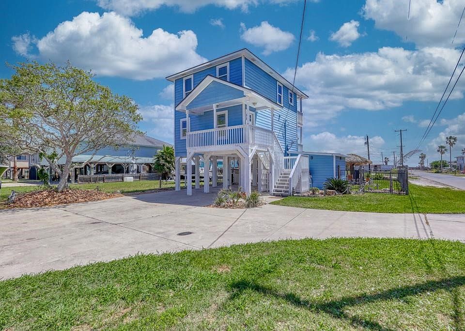 1st image of 4041 Laguna Shrs
