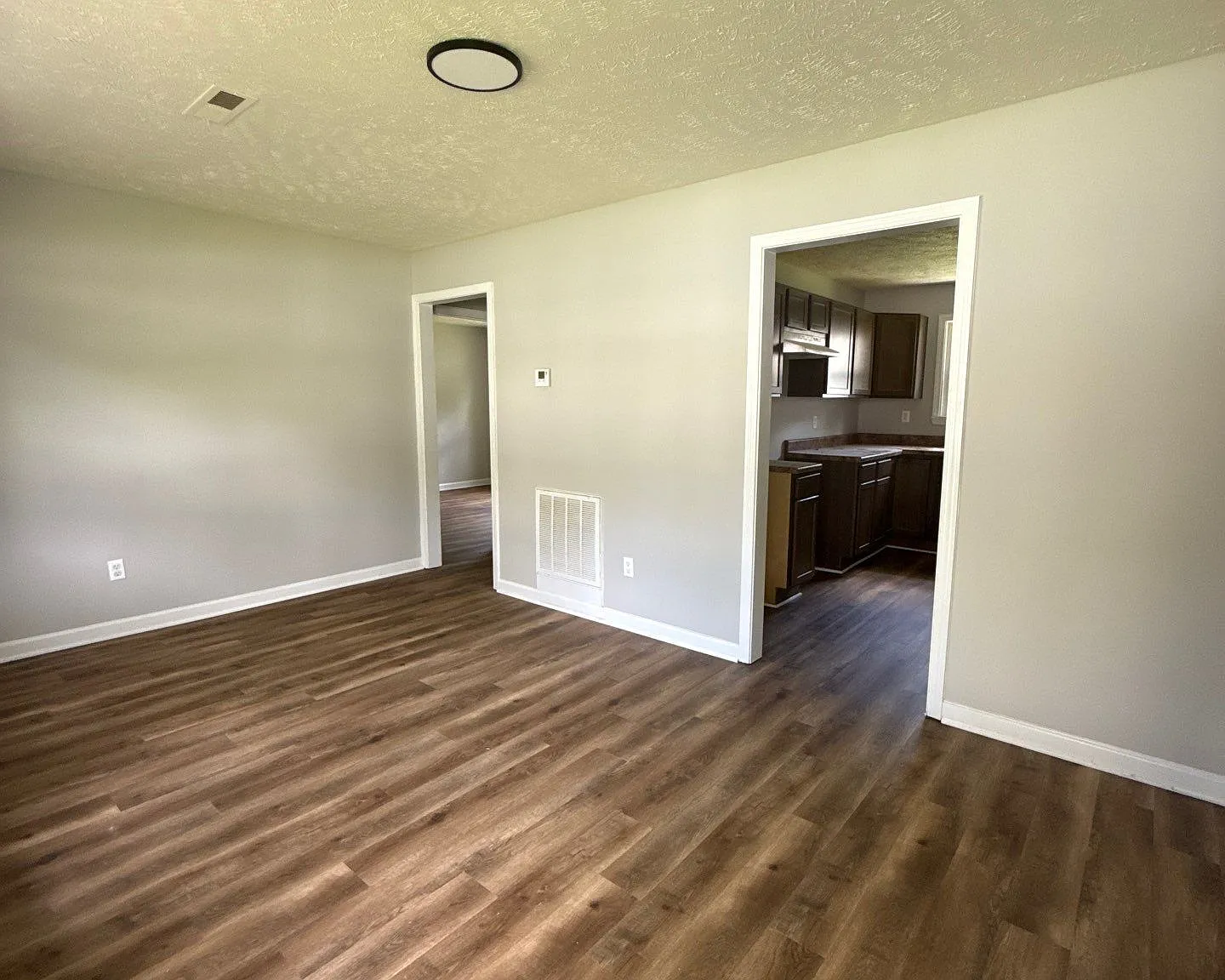 916 Monroe #4, Brownsville - Unit 1 — Photo 4