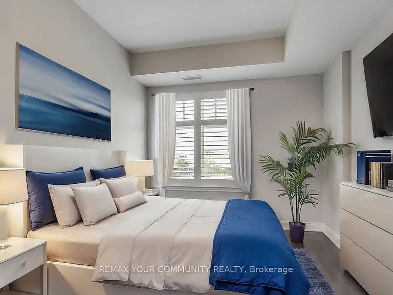 10211 Keele St #211 — Photo 4