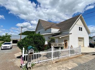 271 Main St, Worthville, PA 15784