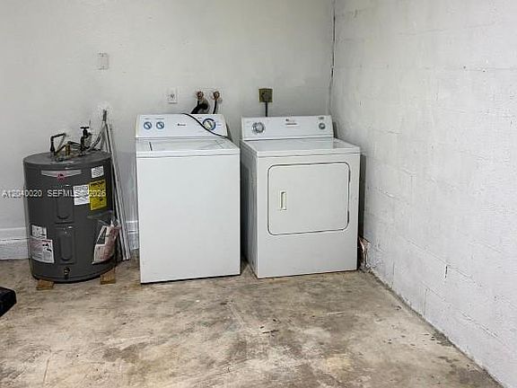 4th image of 28364 SW 140th Pl