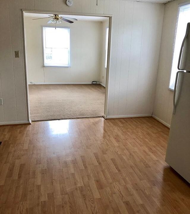 1st image of 207 King Ave APT 1
