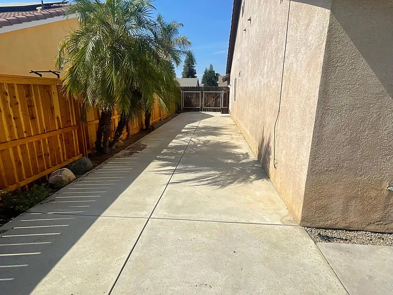 11709 Mantova Ave — Photo 17