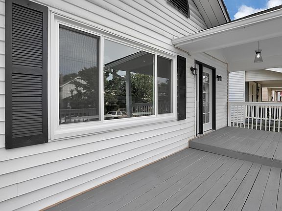2nd image of 353 S Richardson Ave