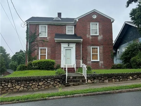 814 N Cameron Ave, Winston Salem, NC 27101