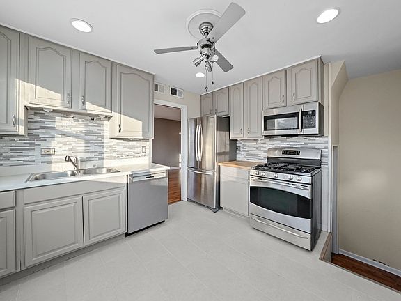 5th image of 8142 W Belmont Ave