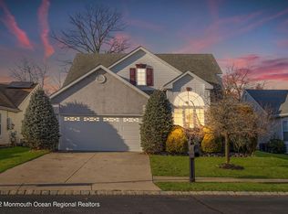 6 Eaton Ct, Jackson, NJ