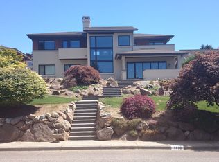2820 Magnolia Blvd W, Seattle, WA 98199