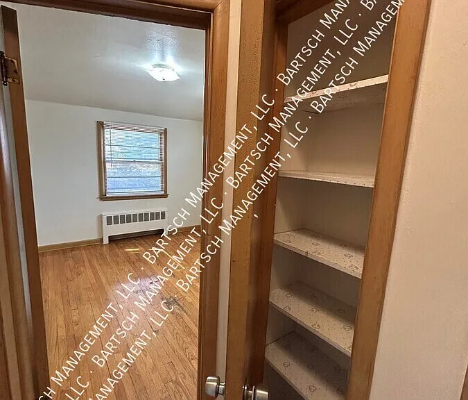 3250 S 49th St #7 — Photo 8