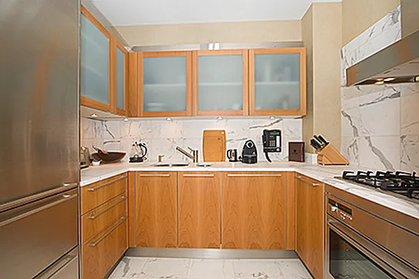 Sold by Modlin Group | media 17
