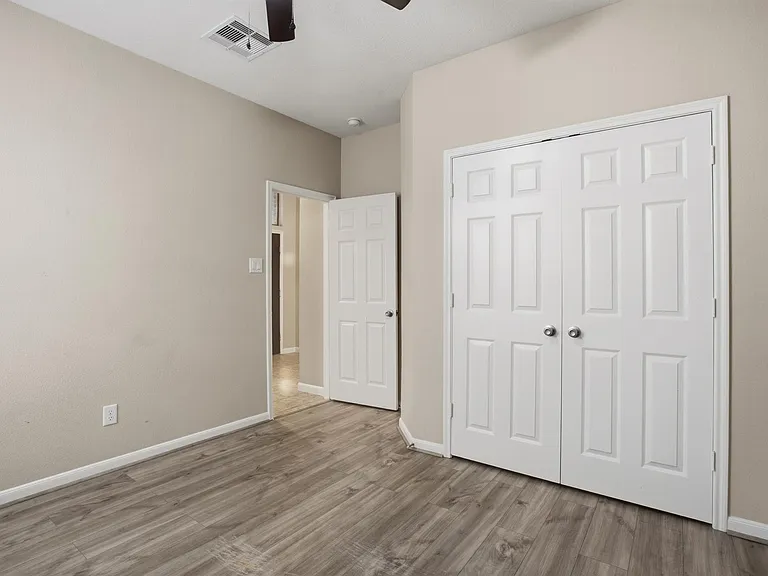 11103 Avery Oaks Ln — Photo 12