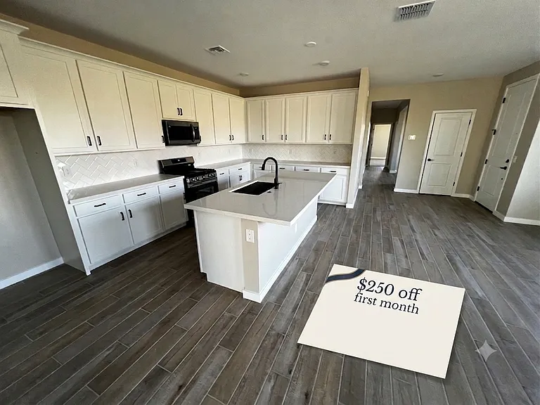 9333 E Sebring Ave — Photo 1