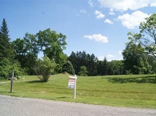 1615 Keller Ln, Bloomfield Hills, MI 48302