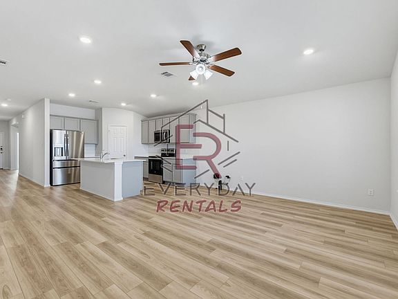 3rd image of 10022 Avendesora Rd