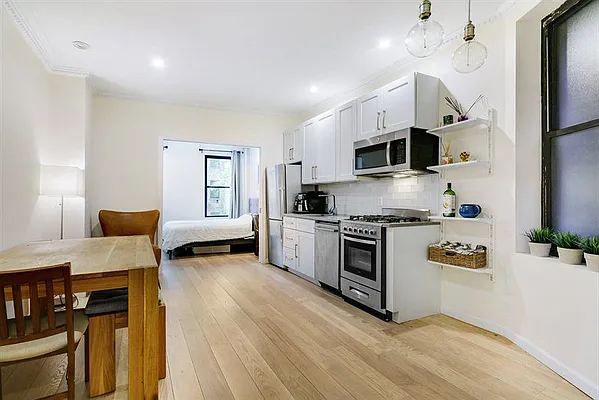 Rented by Mont Sky Real Estate | media 8