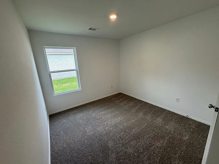 8300 Kim Dr — Photo 11