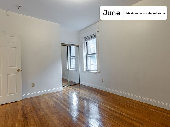 2nd image of 41 Egremont Rd #C