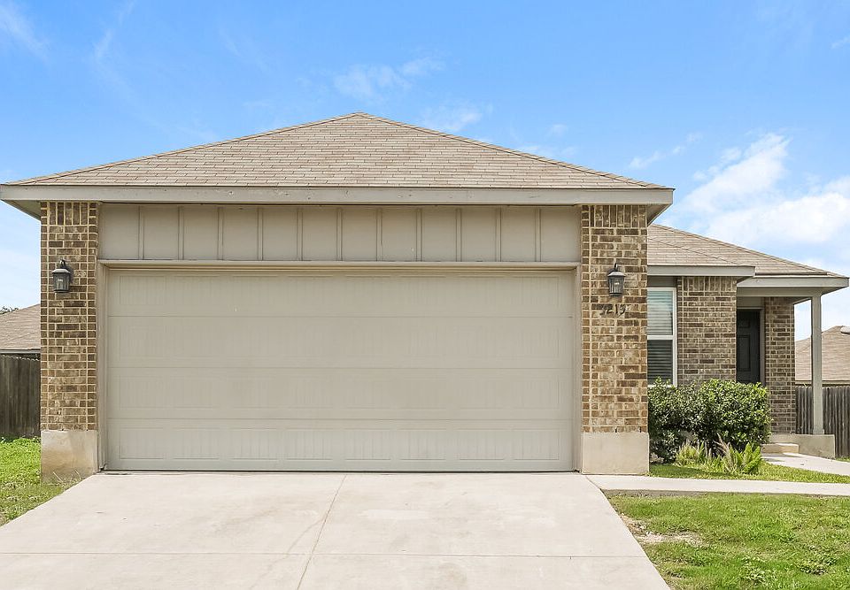 1st image of 3215 Pedernales Dr