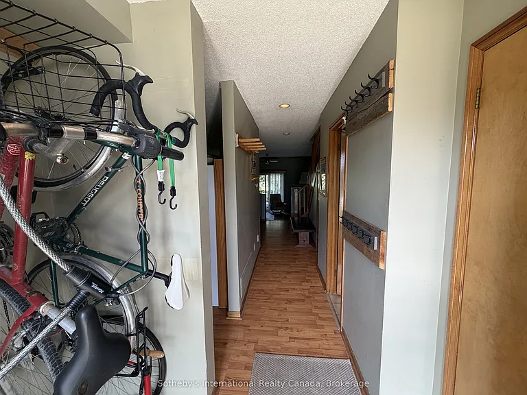 104 Kellies Way #6 — Photo 3