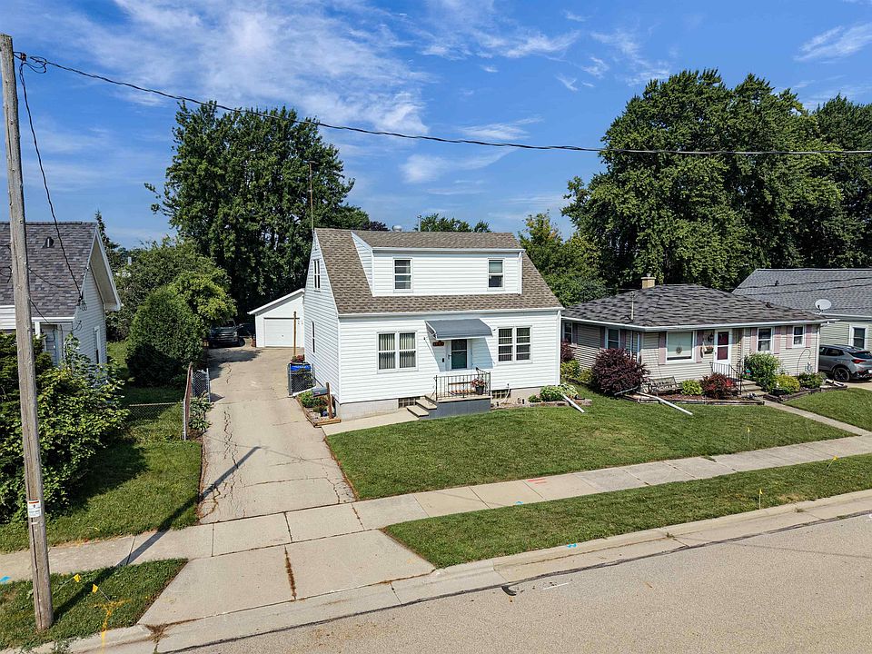 1st image of 164 Plummer Ave