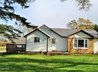 550 S Roth St, Reed City, MI 49677