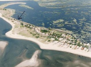 4 Milford Point Rd, Milford, CT 06460