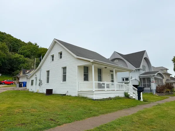 900 Washington St, Bellevue, IA 52031
