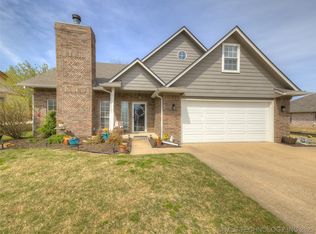 1925 Glendale Rd, Sapulpa, OK 74066