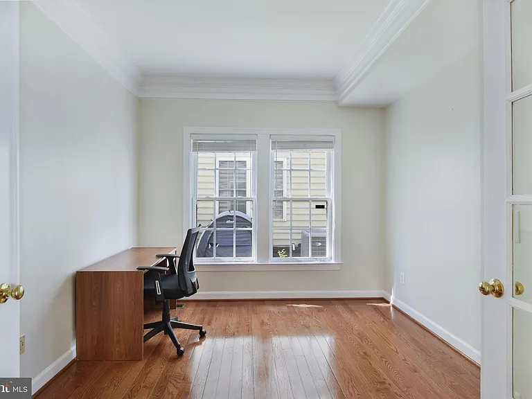8416 Churchside Dr — Photo 45