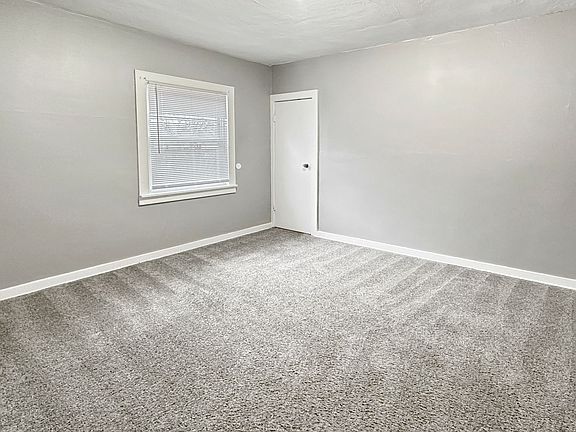 5th image of 1807 Jerome Ave SW
