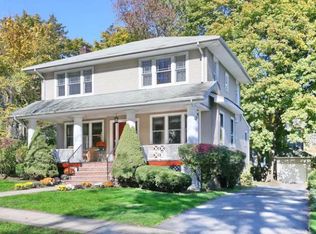 365 Ogden Ave, Teaneck, NJ 07666
