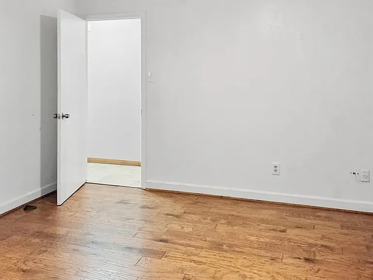 17510 Lobo Trl — Photo 9