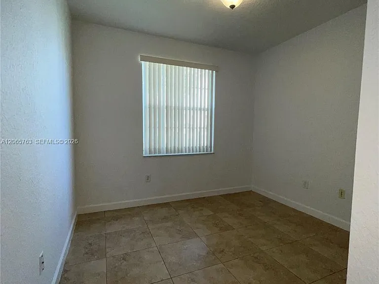 2624 SW 188th Ave — Photo 13