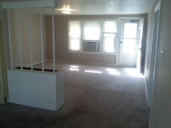 2nd image of 602 Gypsum Ave