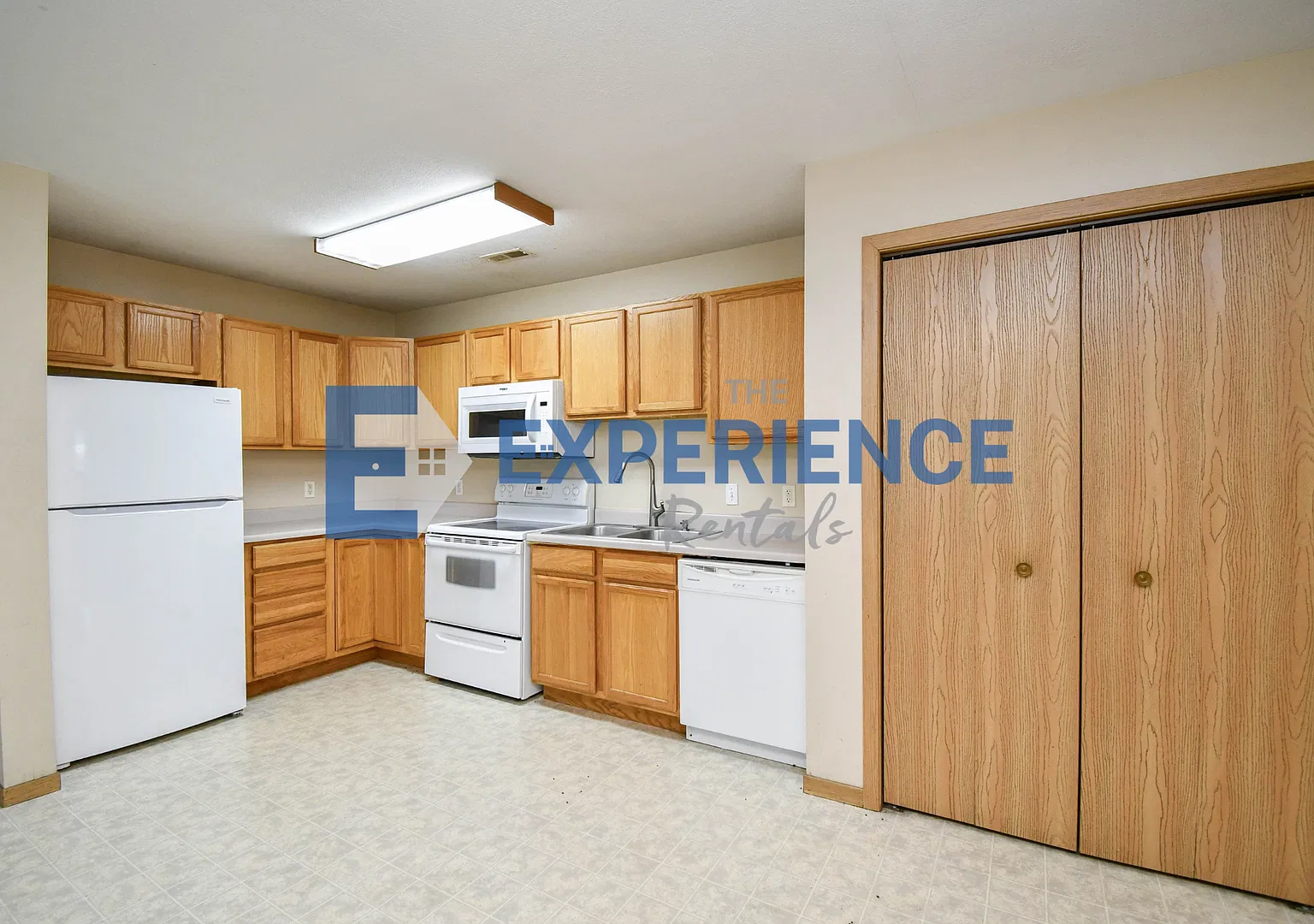 Beautiful 3-Bedroom Brandon Condo with Spacious Living Area & Deck! — Photo 3