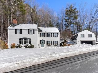 93 River Rd, Topsfield, MA 01983