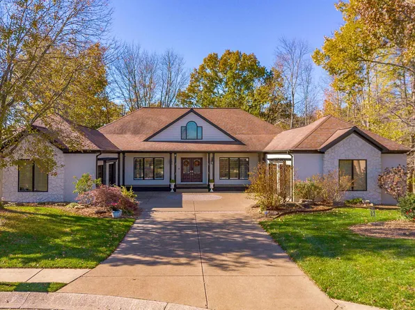 2499 Hidden Oak Ct, Newburgh, IN 47630