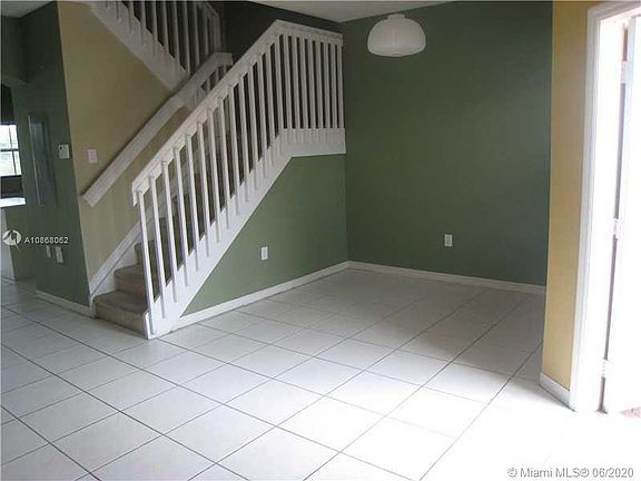4th image of 11509 NW 62nd Ter APT 345