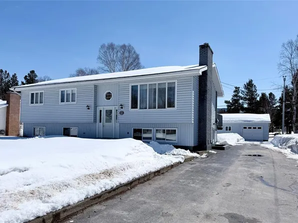 11 Elmwood Crescent, Pasadena, NL A0L1K0