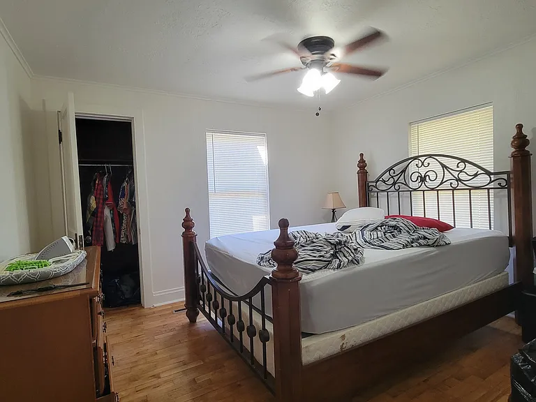 501 E Hereford Ave — Photo 13