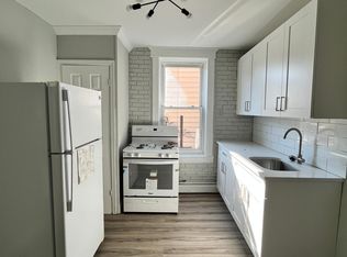 180 Garfield Ave #3, Jersey City, NJ 07305